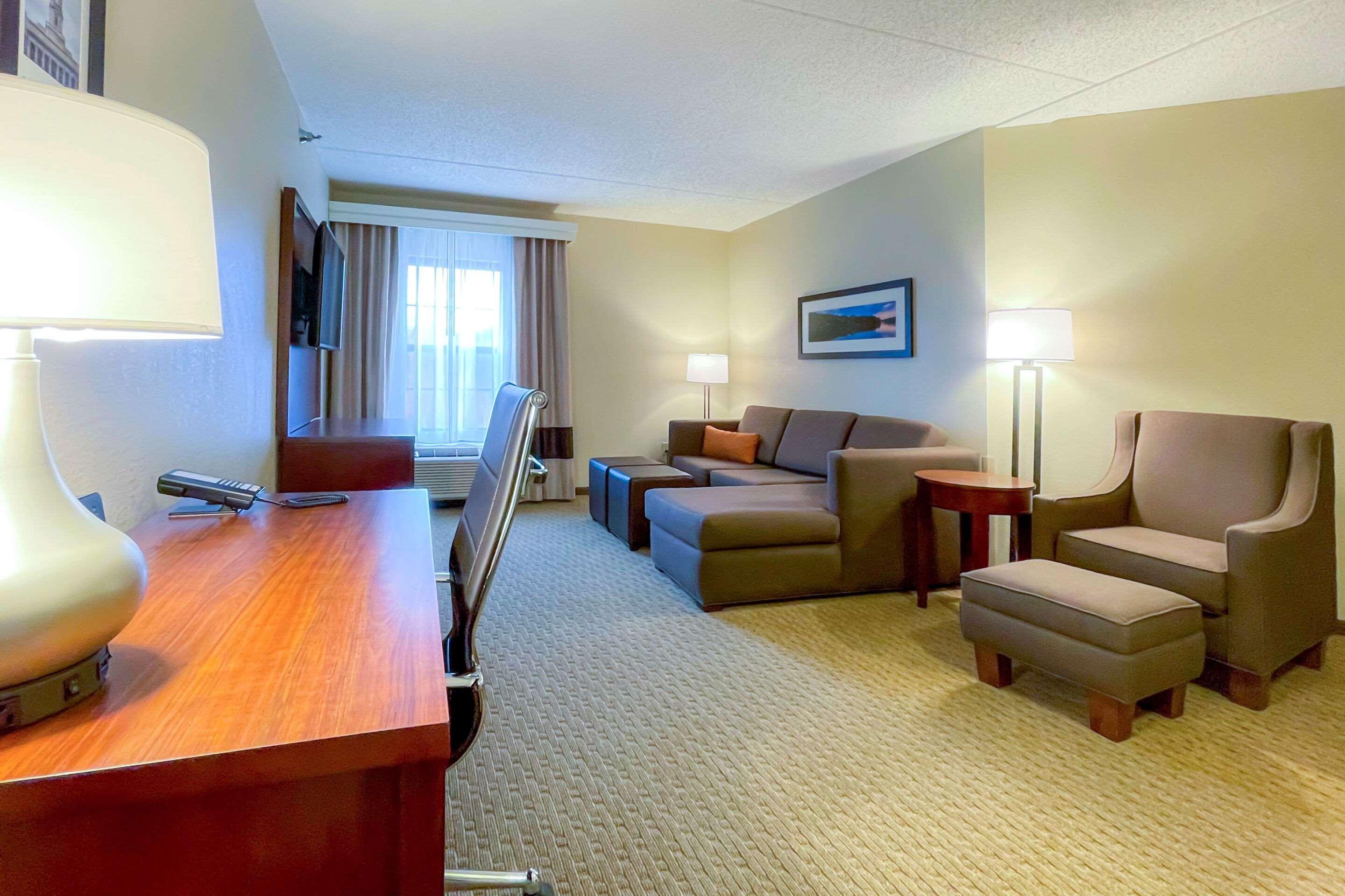 Comfort Suites Near Penn State - State College, Pa Экстерьер фото