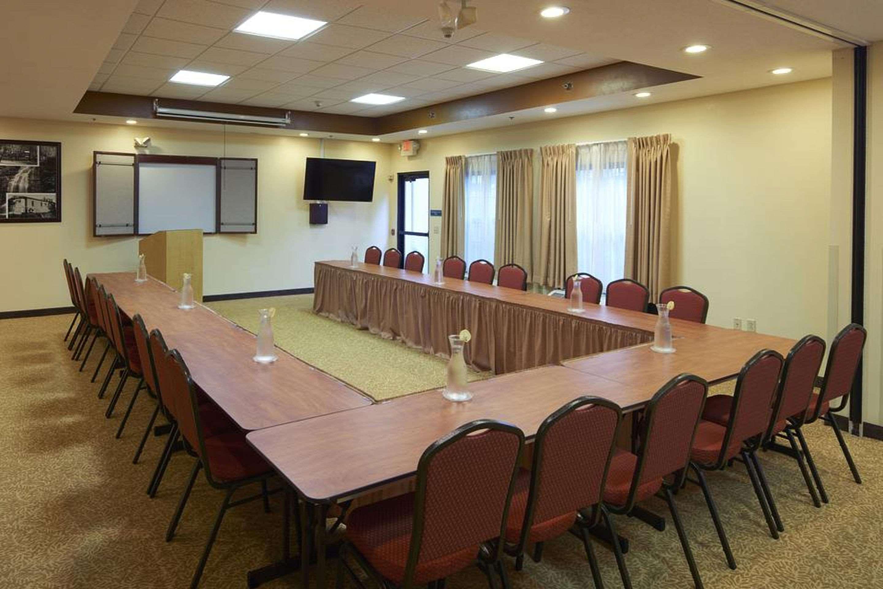 Comfort Suites Near Penn State - State College, Pa Экстерьер фото