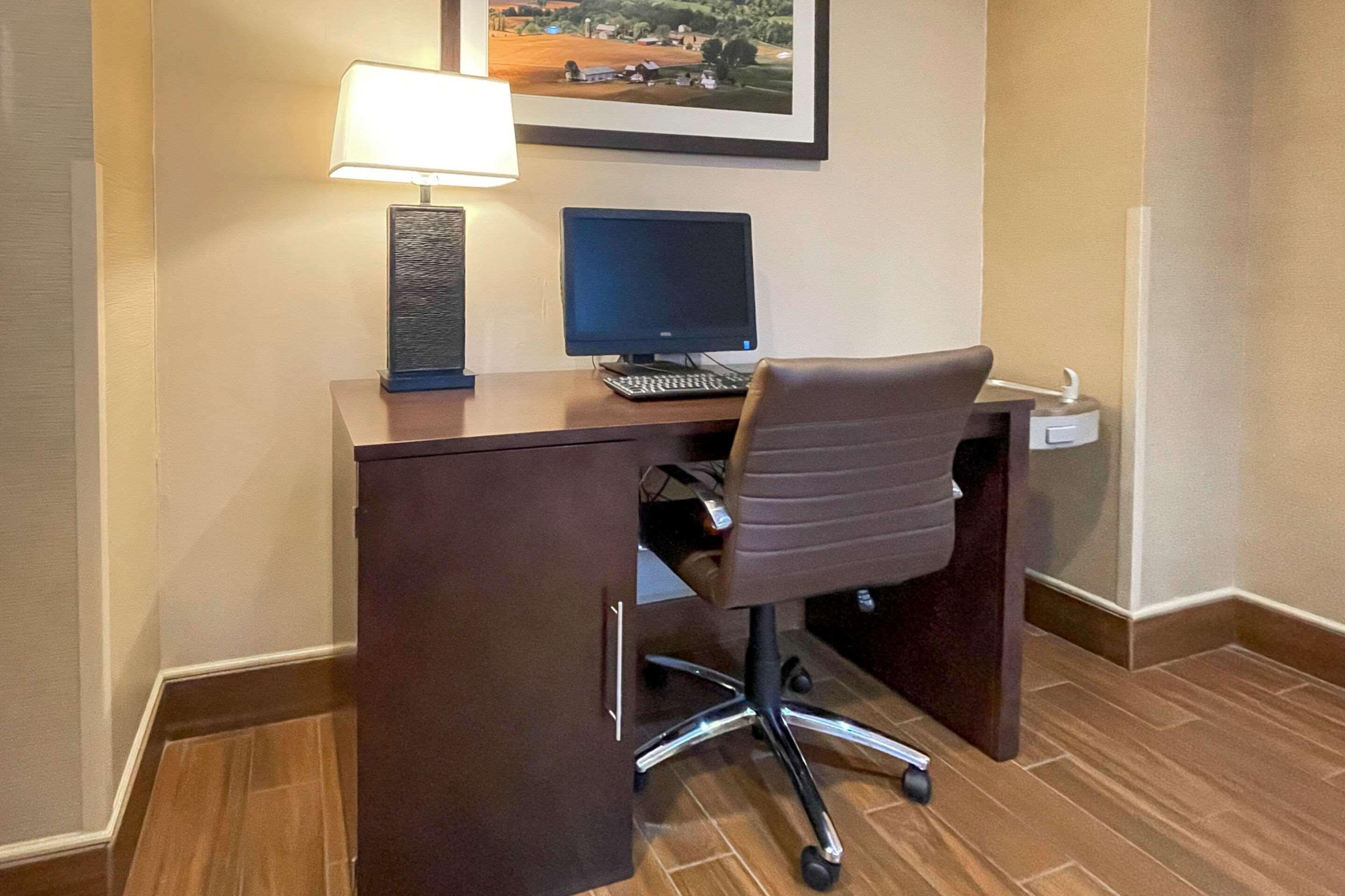 Comfort Suites Near Penn State - State College, Pa Экстерьер фото