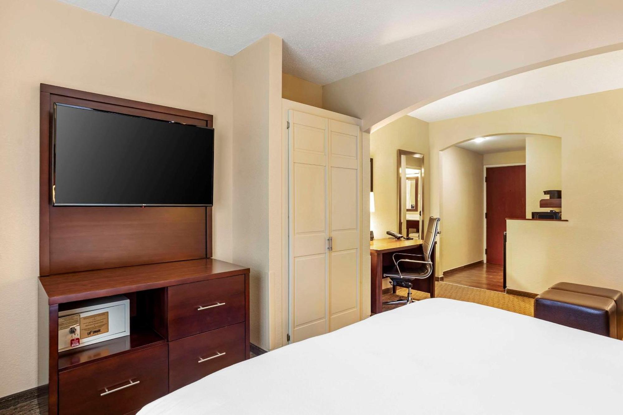 Comfort Suites Near Penn State - State College, Pa Экстерьер фото
