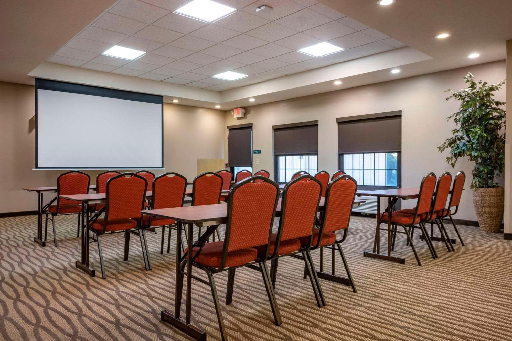 Comfort Suites Near Penn State - State College, Pa Экстерьер фото